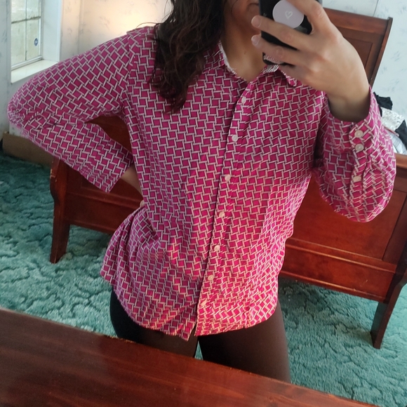 Crown & Ivy Pink Printed Button Down Shirt - Picture 2 of 13